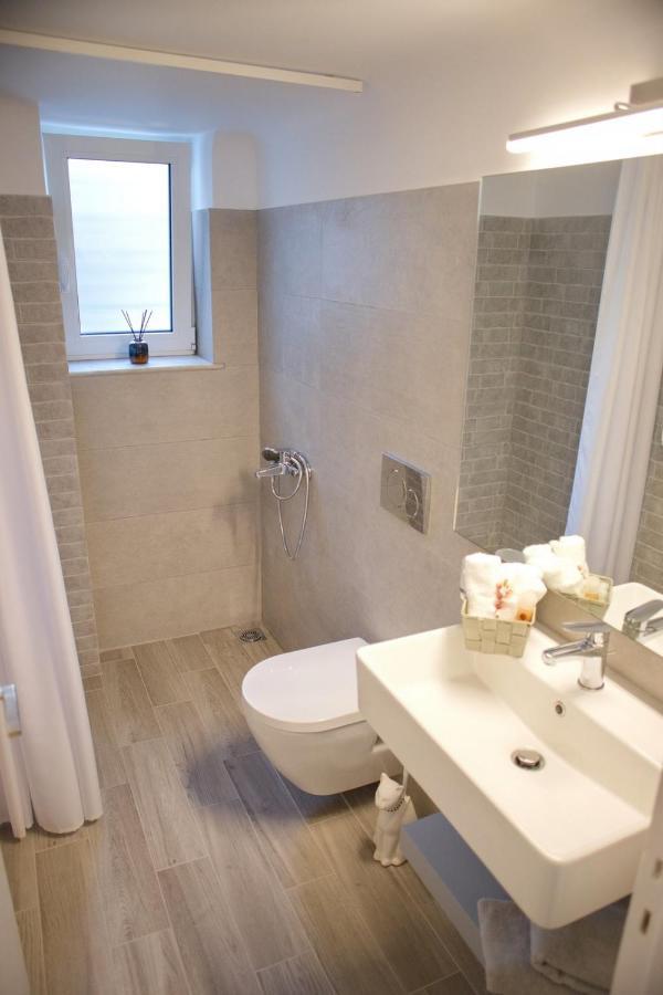 Aroura Homes Garden House 2Br 2Ba Free Parking Atenas Exterior foto