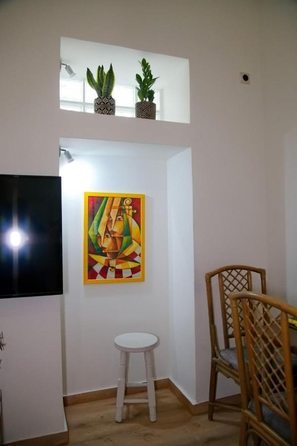 Aroura Homes Garden House 2Br 2Ba Free Parking Atenas Exterior foto